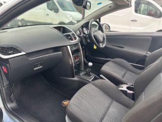 /photos/11353/1677ec9f-536e-493e-8359-b0684303f929_i320x240.jpg