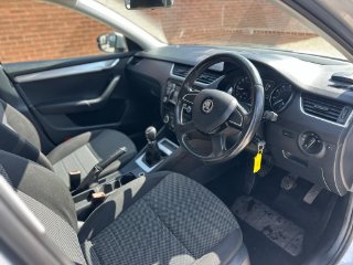 /photos/11353/188f9c66-cd03-49ba-a43f-79d5c73d8d3c_i320x240.jpg