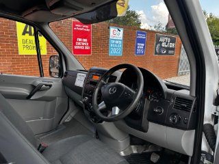 /photos/11353/205225d5-b348-4b3a-a84d-02f4fef1f345_i320x240.jpg