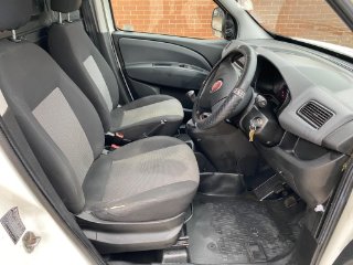 /photos/11353/4007165b-49d0-47ab-94fd-769882173dfd_i320x240.jpg