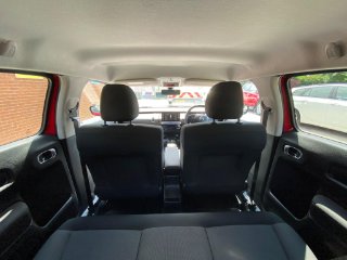 /photos/11353/4b2a129d-70ad-42ea-9c54-aa42e1509d7d_i320x240.jpg