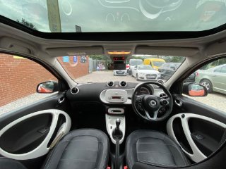 /photos/11353/63507617-d2ed-442d-bfaf-4b39495e1875_i320x240.jpg