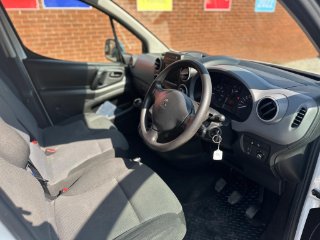 /photos/11353/709b9b3a-e60d-4678-82ed-9f836c0ed5e9_i320x240.jpg