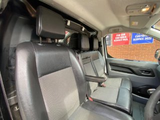/photos/11353/81b41d54-0f0a-4751-b4f7-8aeb83000d06_i320x240.jpg