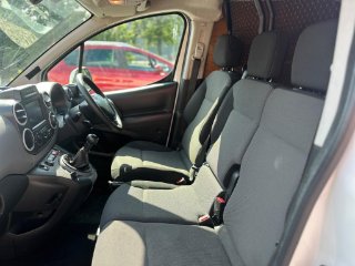 /photos/11353/9f4442d7-69f9-40b8-bfef-97c8221f41be_i320x240.jpg