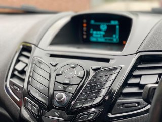 /photos/11353/9f68a2d3-8e8a-4936-8553-0536188d5c52_i320x240.jpg