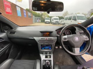 /photos/11353/ab0d6ae8-07a0-45f4-9a38-1090bfd351df_i320x240.jpg