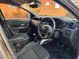 /photos/11353/ac5d7508-bb74-43d2-8a59-25e924f50878_i320x240.jpg