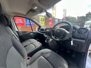/photos/11353/c9de3d4e-6ea9-4d3c-844c-9be32254d3ab_i320x240.jpg